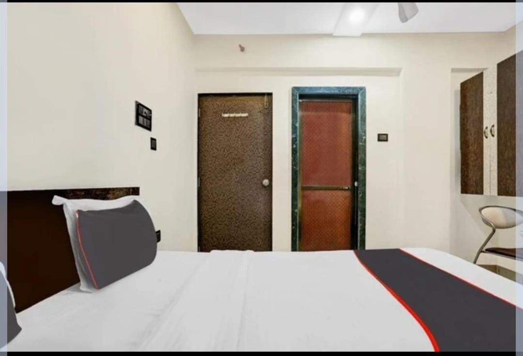 Shubham Residency Mahape Hotell Navi Mumbai Exteriör bild