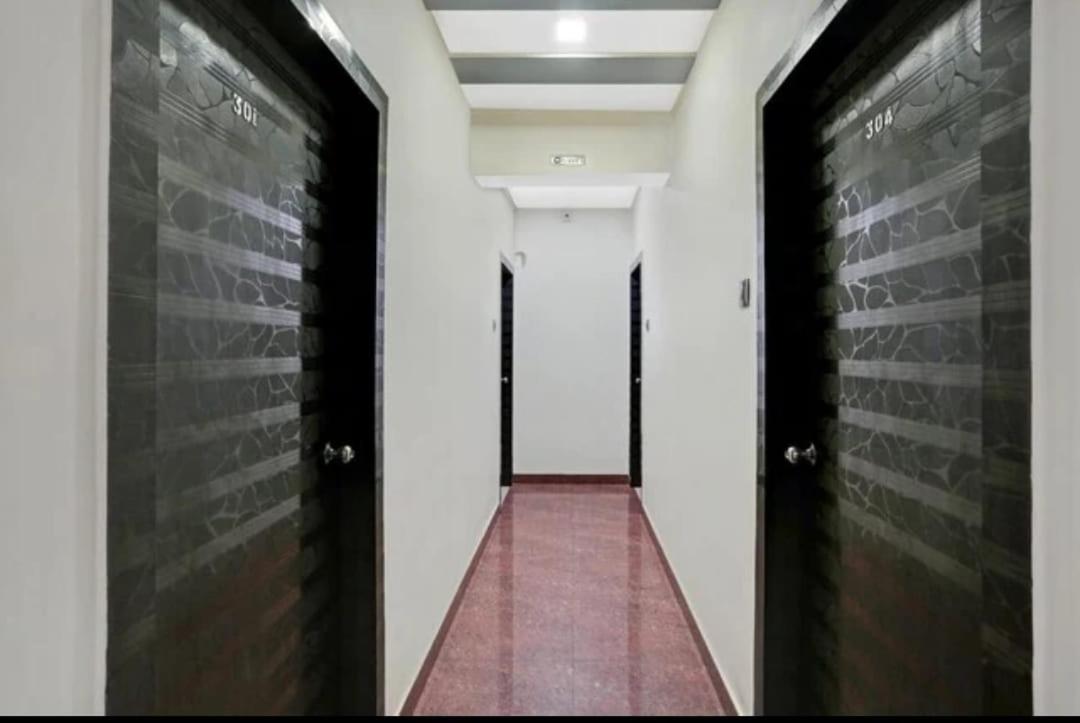 Shubham Residency Mahape Hotell Navi Mumbai Exteriör bild